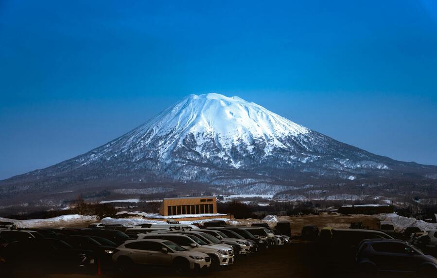UpptÃ¤ck Japan bortom kÃ¶rsbÃ¤rsblommorna: En vinterresa till Hokkaido